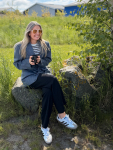 Vintage Vibes grå blå blazer med bælte – No 207 fra LÉ MOSCH, skøn og super anvendelig secondhand blazer, rummelig og cool blazer med striber,