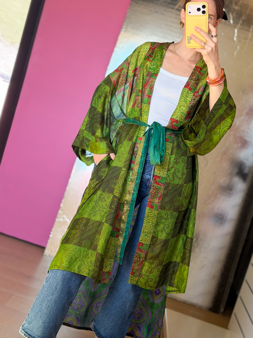 Minju Silkemix kimono no 1155 fra LÉ MOSCH, skøn unik og let kimono, super anvendelig kimono,