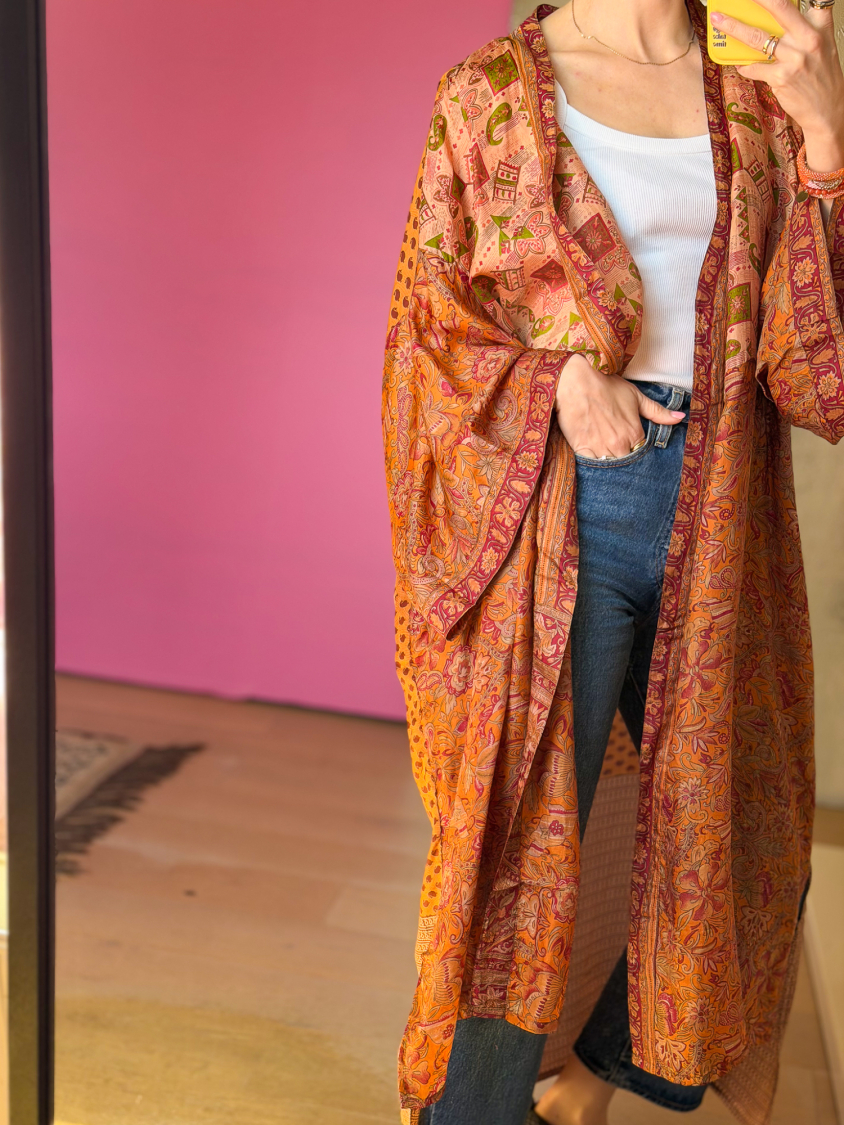 Minju Silkemix kimono no 1156 fra LÉ MOSCH, skøn unik og let kimono, super anvendelig kimono,