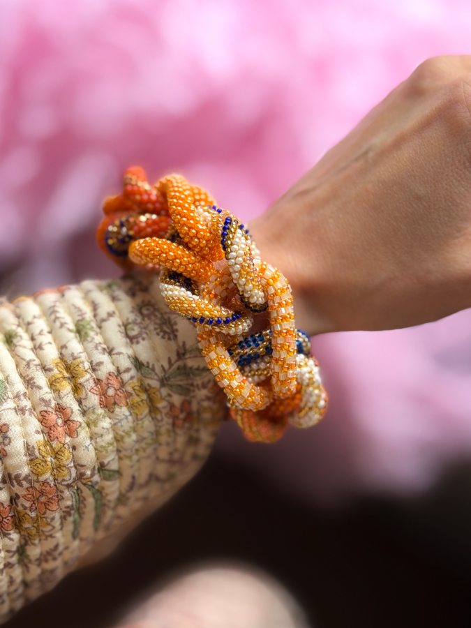 Vivienne armbånd no 13 fra LÉ MOSCH, fyldigt og cool boheme armbånd, lækkert og anderledes armbånd, 