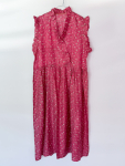 Unika style no 2 - lang kjole med flæser fra LÉ MOSCH, rummelig og fin rosa kjole, super anvendelig unika kjole med flæser, 