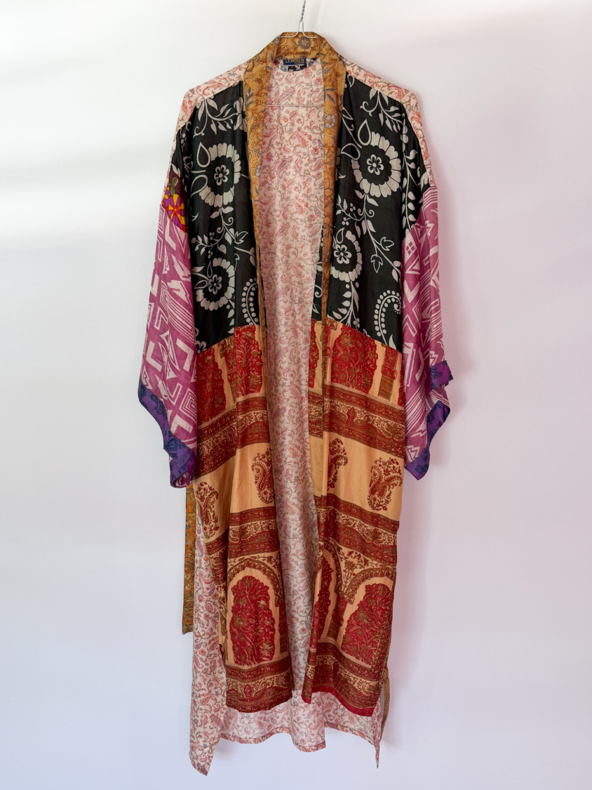 Minju Silkemix kimono no 1168 fra LÉ MOSCH, skøn unik og let kimono, super anvendelig kimono,