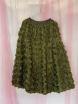 Unika style no 37 - nederdel med blomster fra LÉ MOSCH, skøn og cool nederdel med lommer, army grøn nederdel med fylde,  
