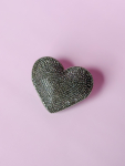 Hjerte Broche i grå fra LÉ MOSCH, glitrende grå hjertebroche, fin og feminin grå hjerte broche, 