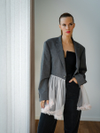 Vintage Vibes blazer med tyl – No 290 fra LÉ MOSCH, iøjnefaldende og fin blazer med tyl, fin secondhand blazer med et twist, 