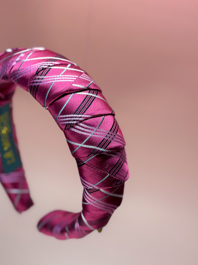 Heidi hårbøjle af slips no 03 - pink strib LÉ MOSCH, smuk hårbøjle af et upcyclet slips, dekorativ   og unik hårbøjle, 