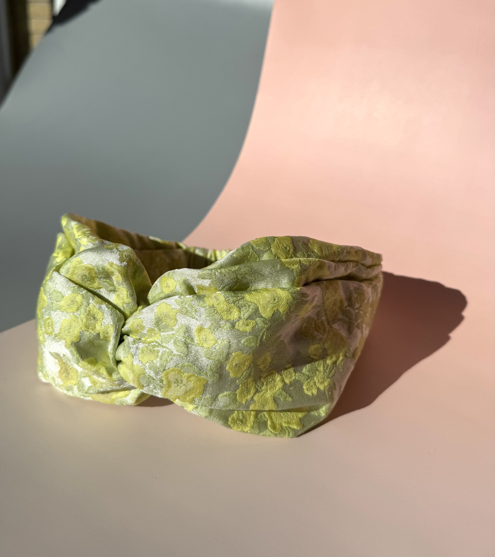 Yukuline hårbånd i gul fra LÉ MOSCH, fyldigt og lækkert hårbånd, bredt og dekorativt hårbånd, 