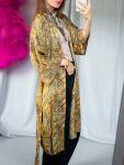 Maria kimono no 409 fra LÉ MOSCH, skøn unik kimono med fint print, anvendelig kimono i et fint farverigt mønster, 