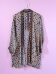 Monya Silkemix kimono no 1780 fra LÉ MOSCH, silkemix kimono syet i Indien, unik kort kimono i fine farver,  